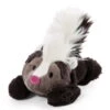 Nici 47347 Stinktier Chiala Skunk Liegend 20cm Plüsch Forest Friends -Donau - Zwerge 47347 01 ZA Frei 1884x2048